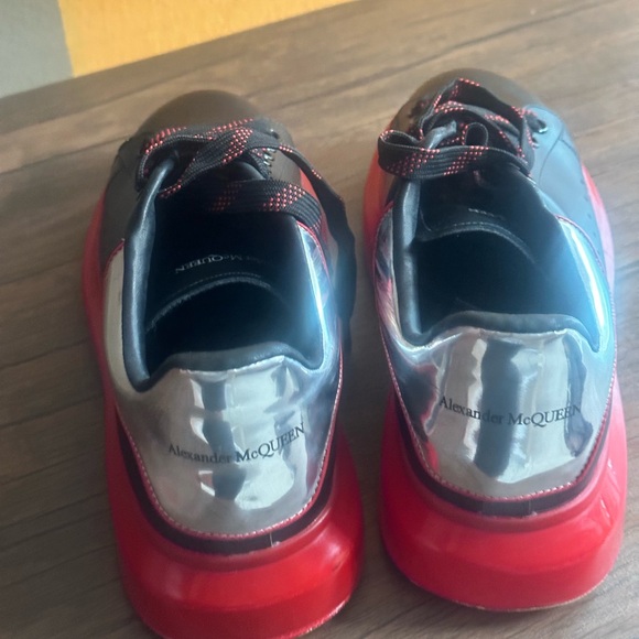 Pre-owned Alexander Mcqueens size 9 - Picture 5 of 15